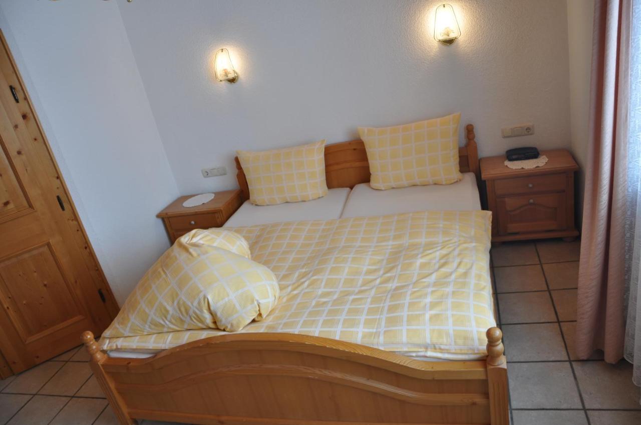 Haus Goldeck Apartment Lermoos Bagian luar foto