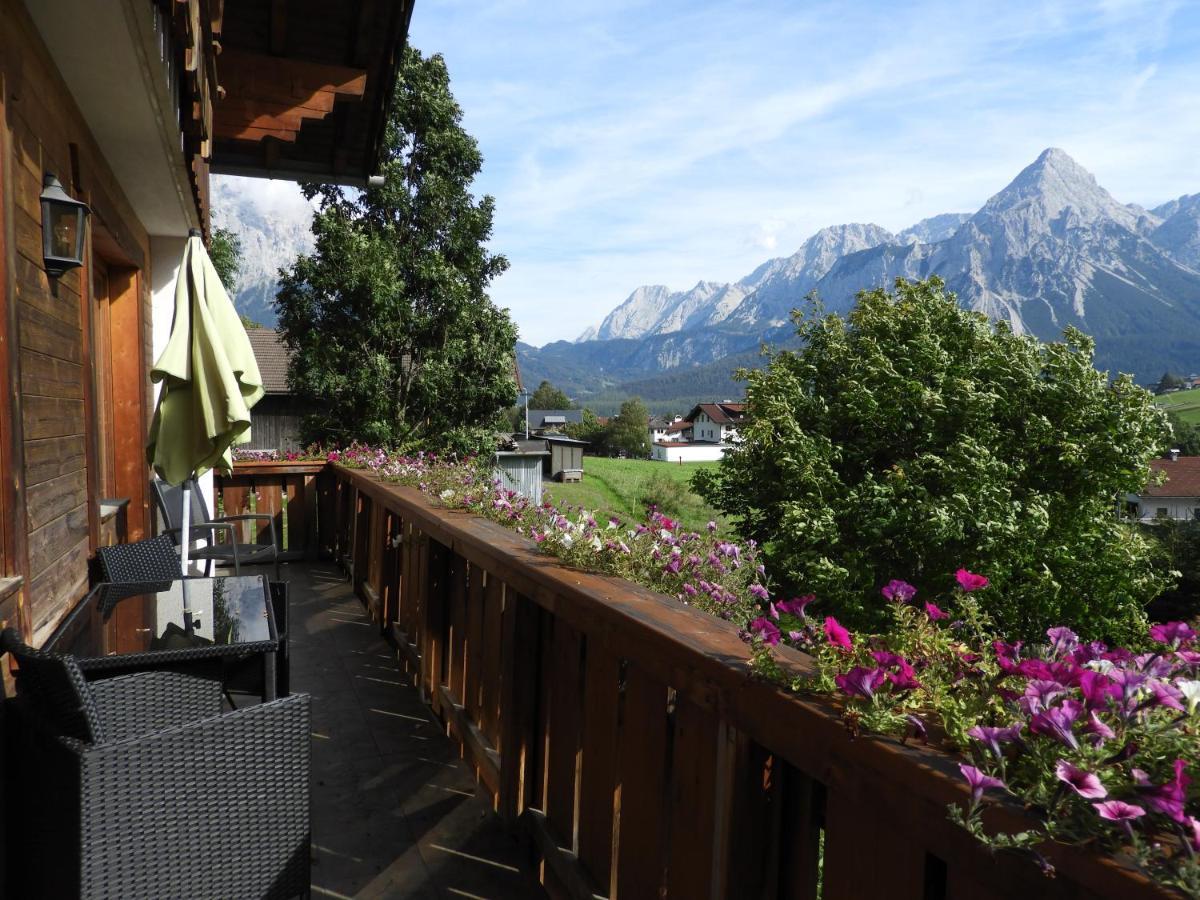 Haus Goldeck Apartment Lermoos Bagian luar foto